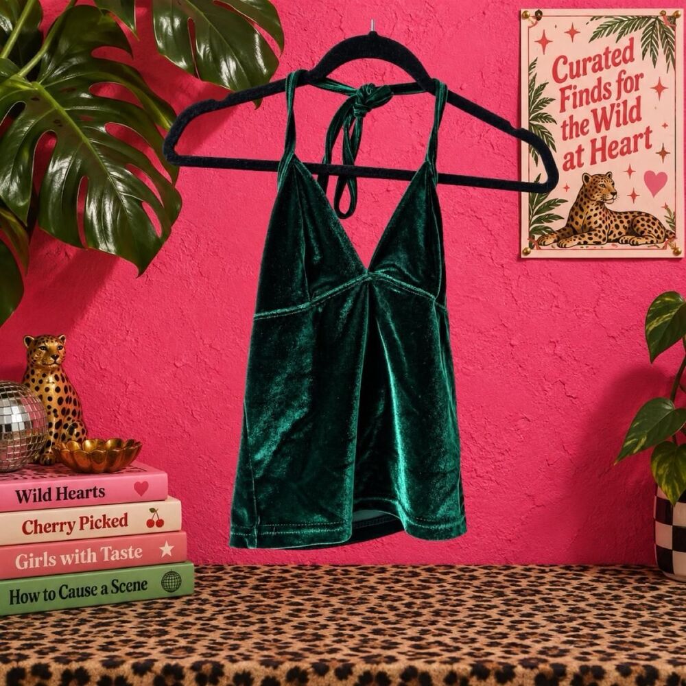 Emerald Green Velvet V-Neck Halter Top Open Back Y2K